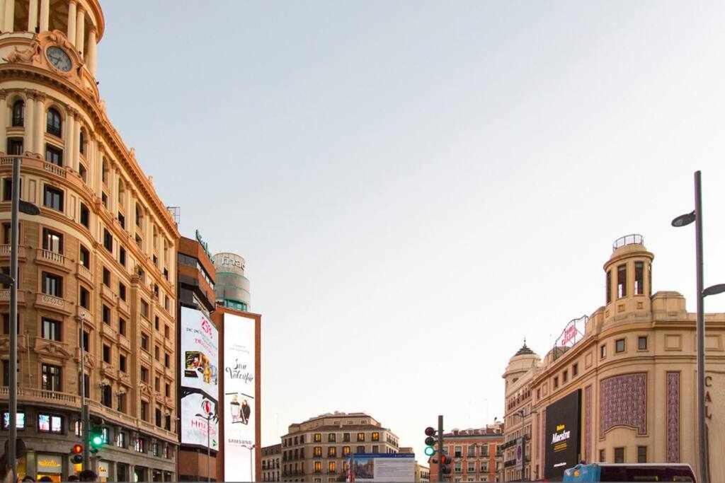 Apartamento En Plaza Callao Madri Exterior foto